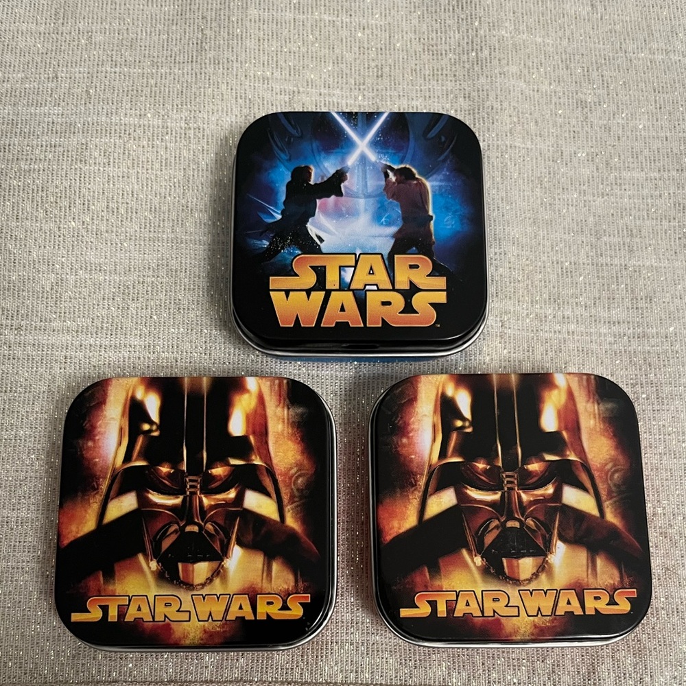 Collectible STAR WARS tins (set)